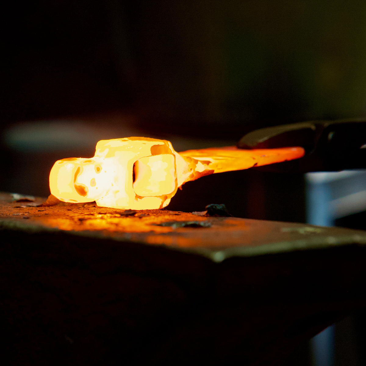 Forge a Tomahawk Axe